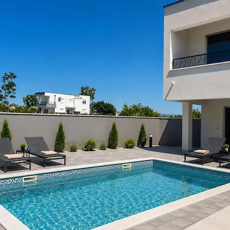 Apartment Deluxe On The
